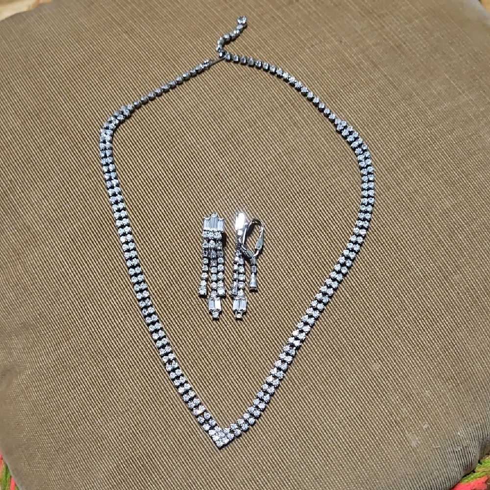 Vintage Rhinestone Earrings & Necklace Set